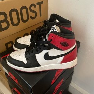 Nike Air Jordan 1 ‘Black Toe’